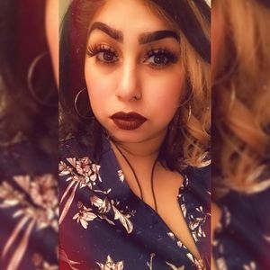 Meet your Posher, Vic